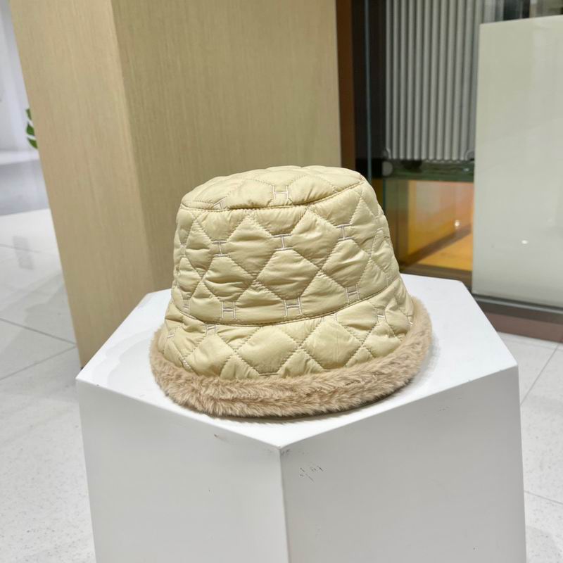 Hermes hat 81 (24)